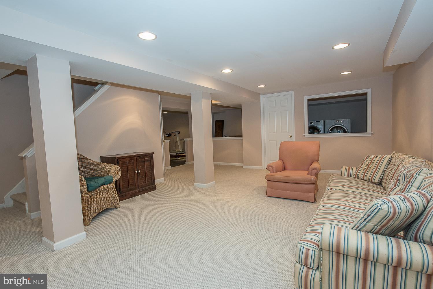 SOUTH WAYNE - Residential