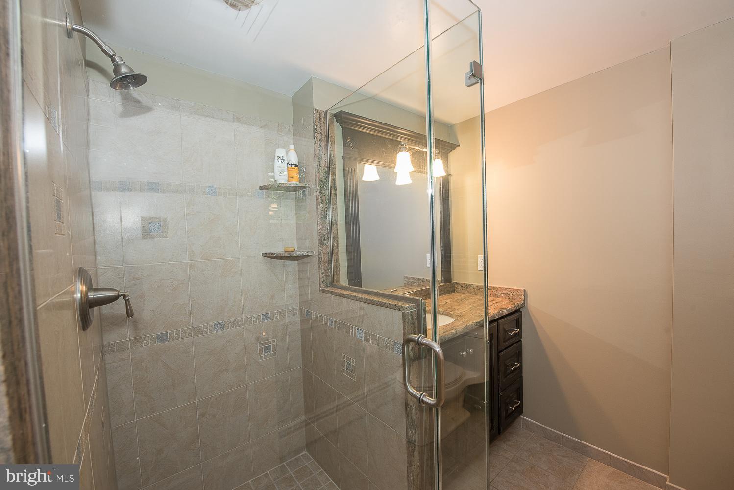 SOUTH WAYNE - Residential