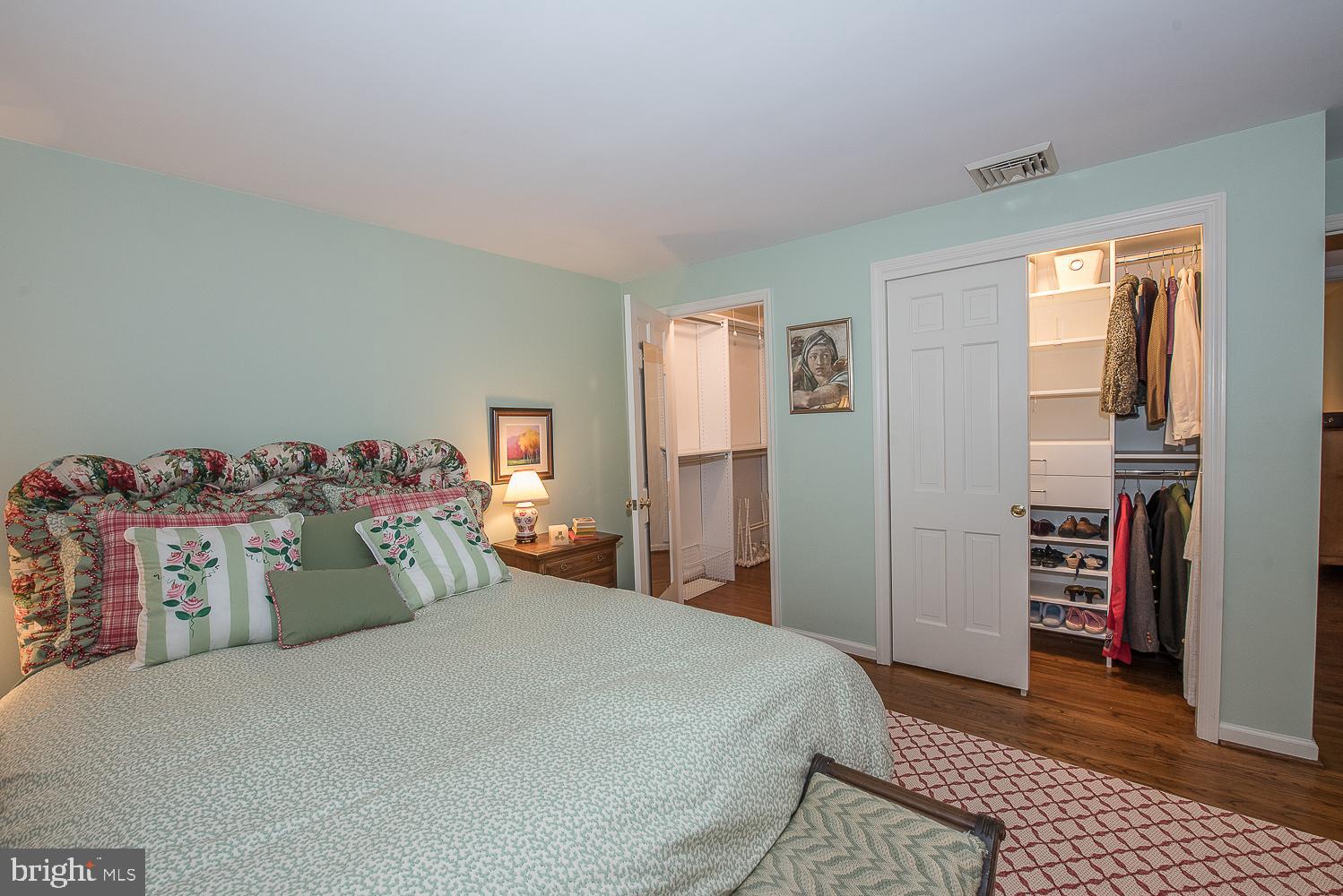 SOUTH WAYNE - Residential