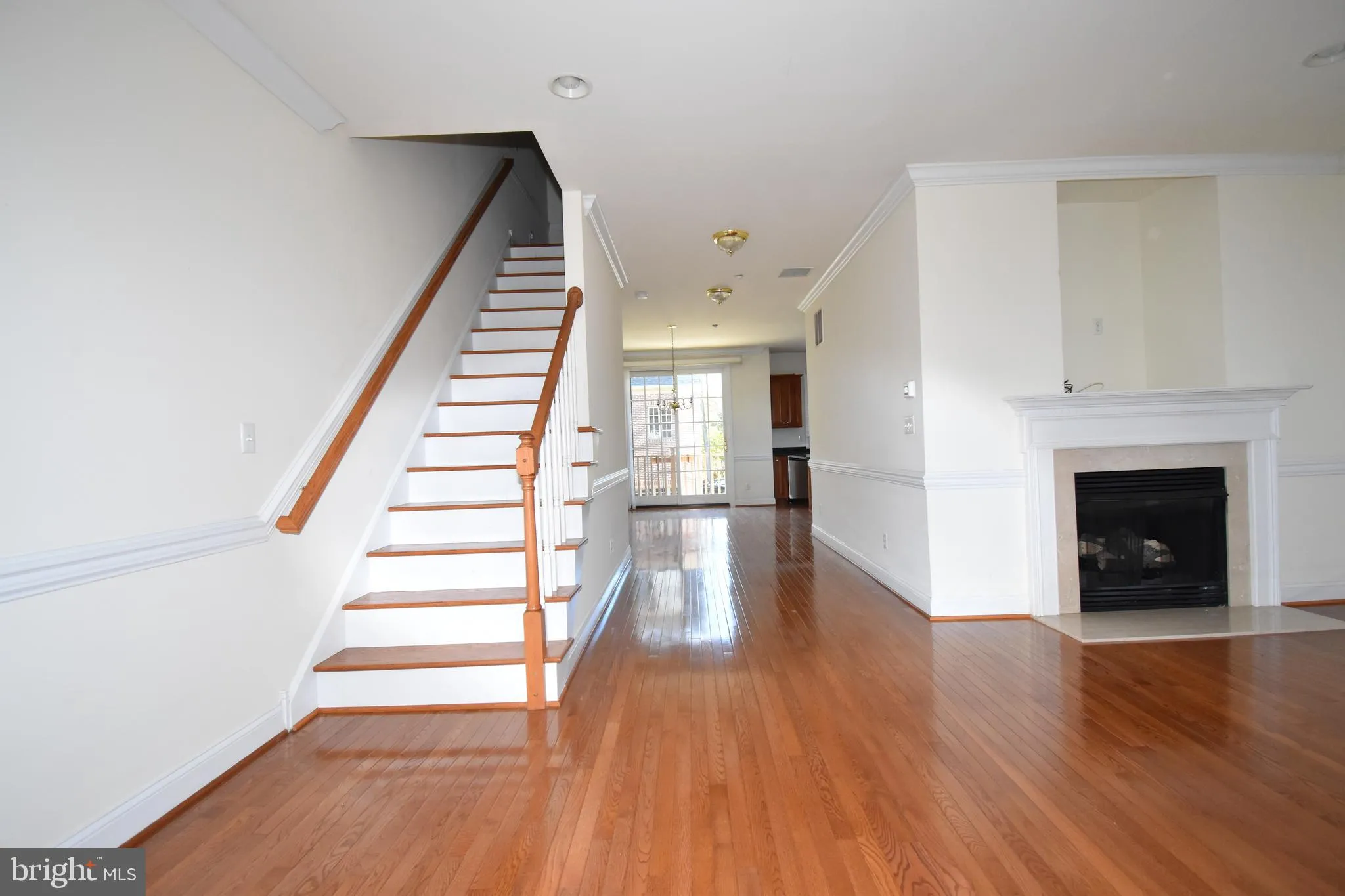 Haddonfield, New Jersey 08033, United States, 3 Bedrooms Bedrooms, ,3 BathroomsBathrooms,Residential,Pending,184048