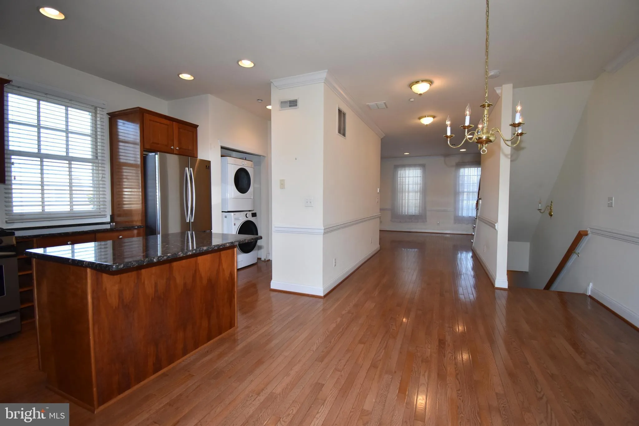 Haddonfield, New Jersey 08033, United States, 3 Bedrooms Bedrooms, ,3 BathroomsBathrooms,Residential,Pending,184048