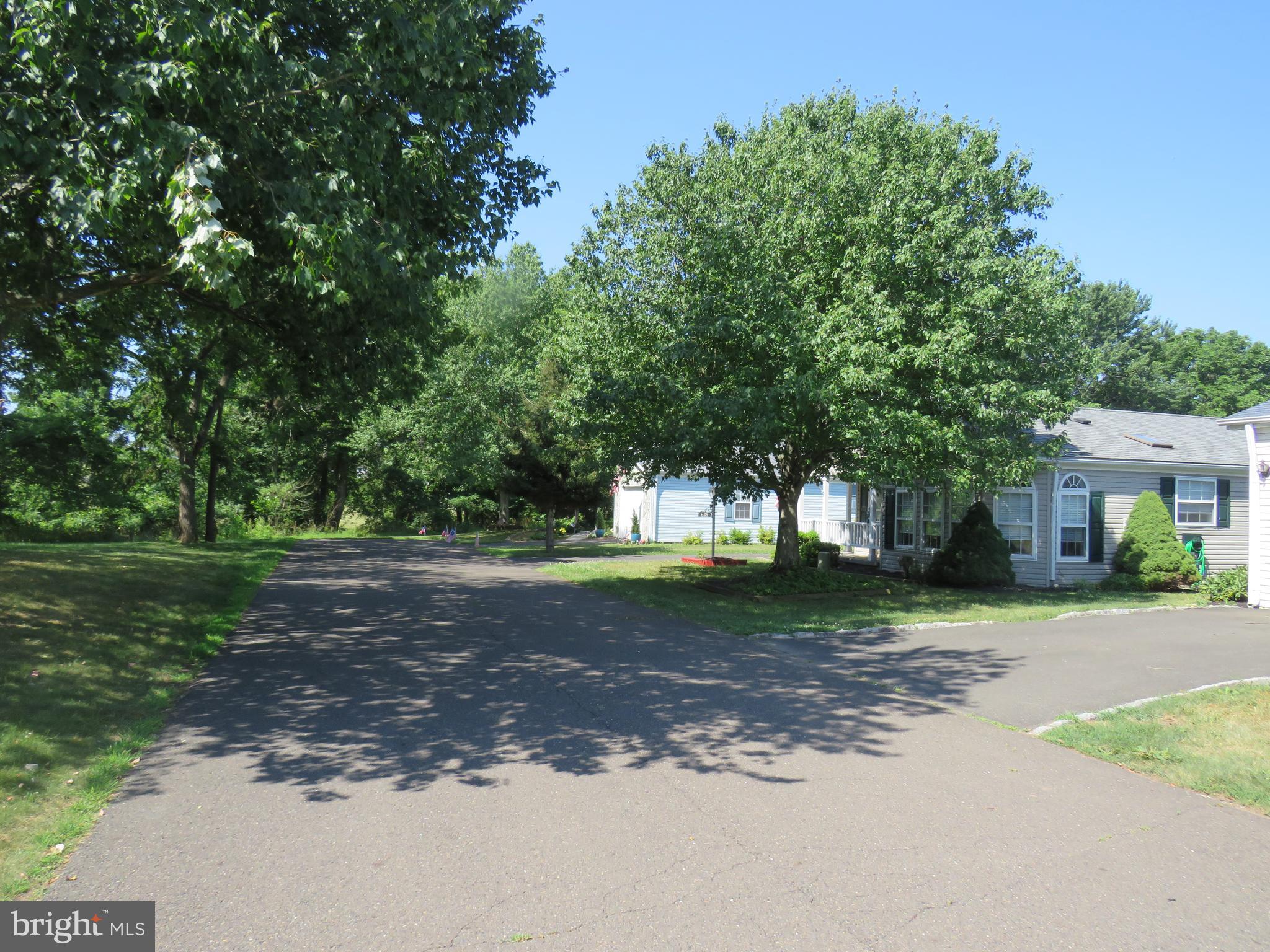 638 SPICEBUSH COURT