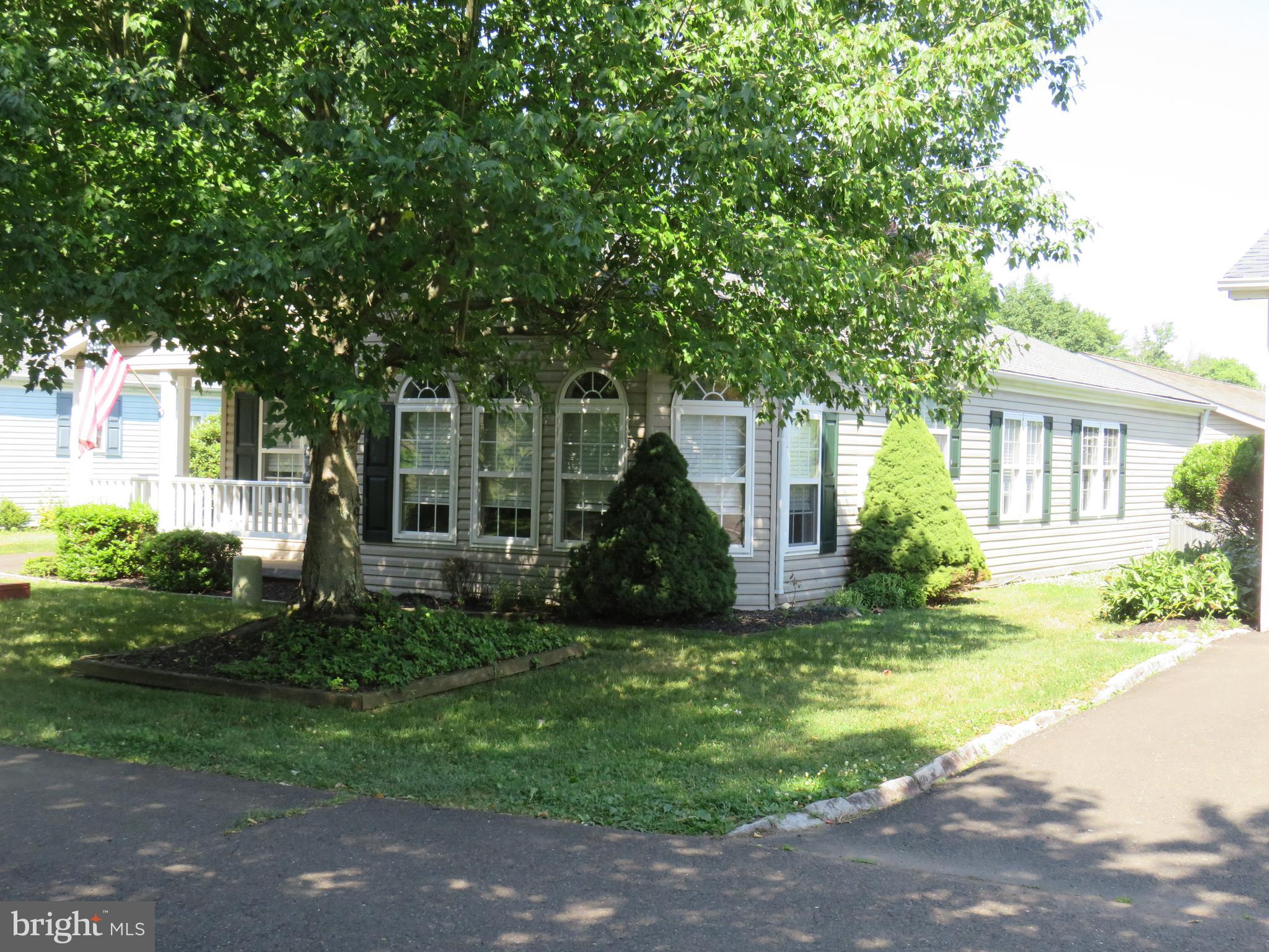 638 SPICEBUSH COURT