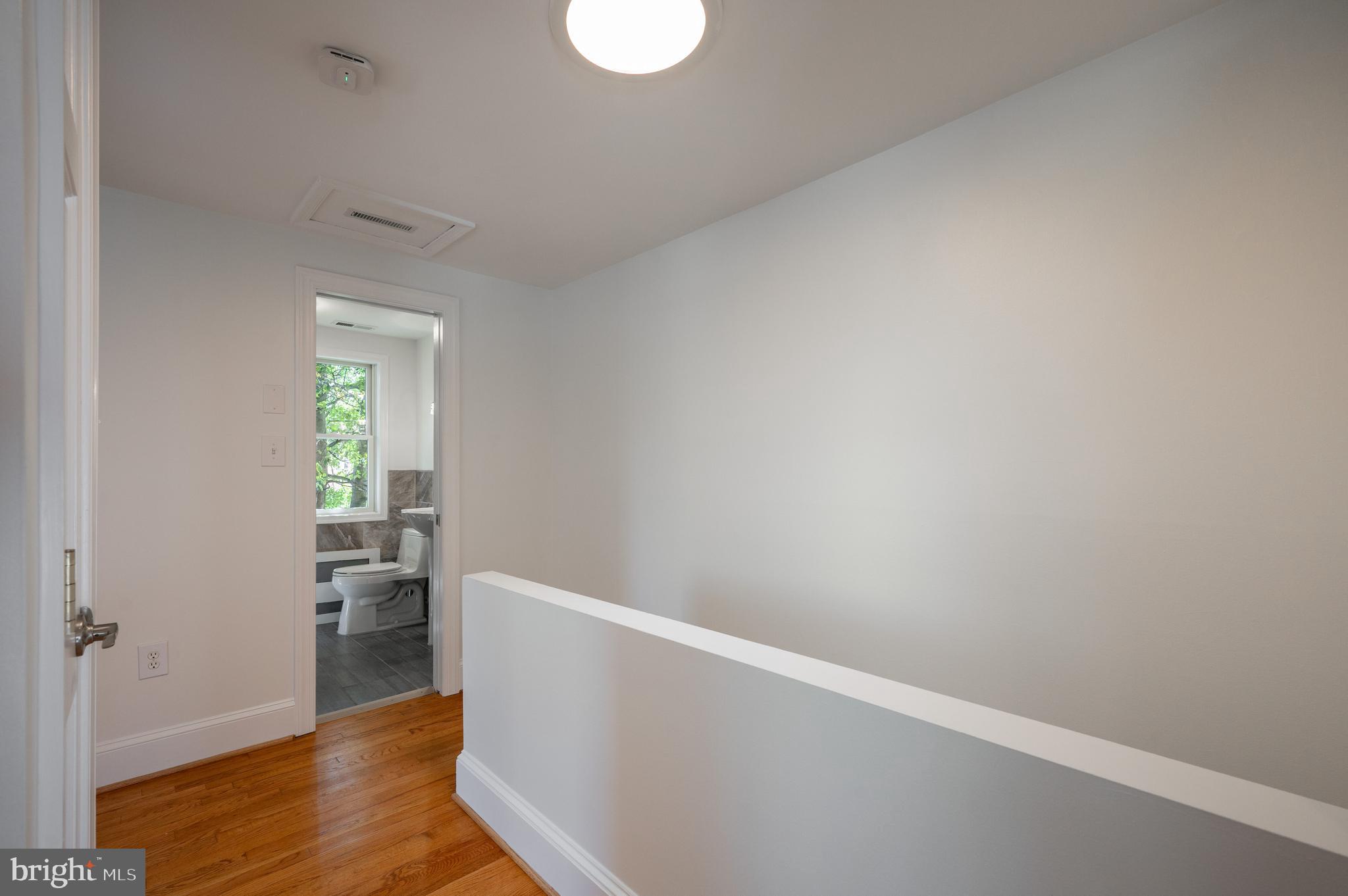 WARWICK VILLAGE - Residential