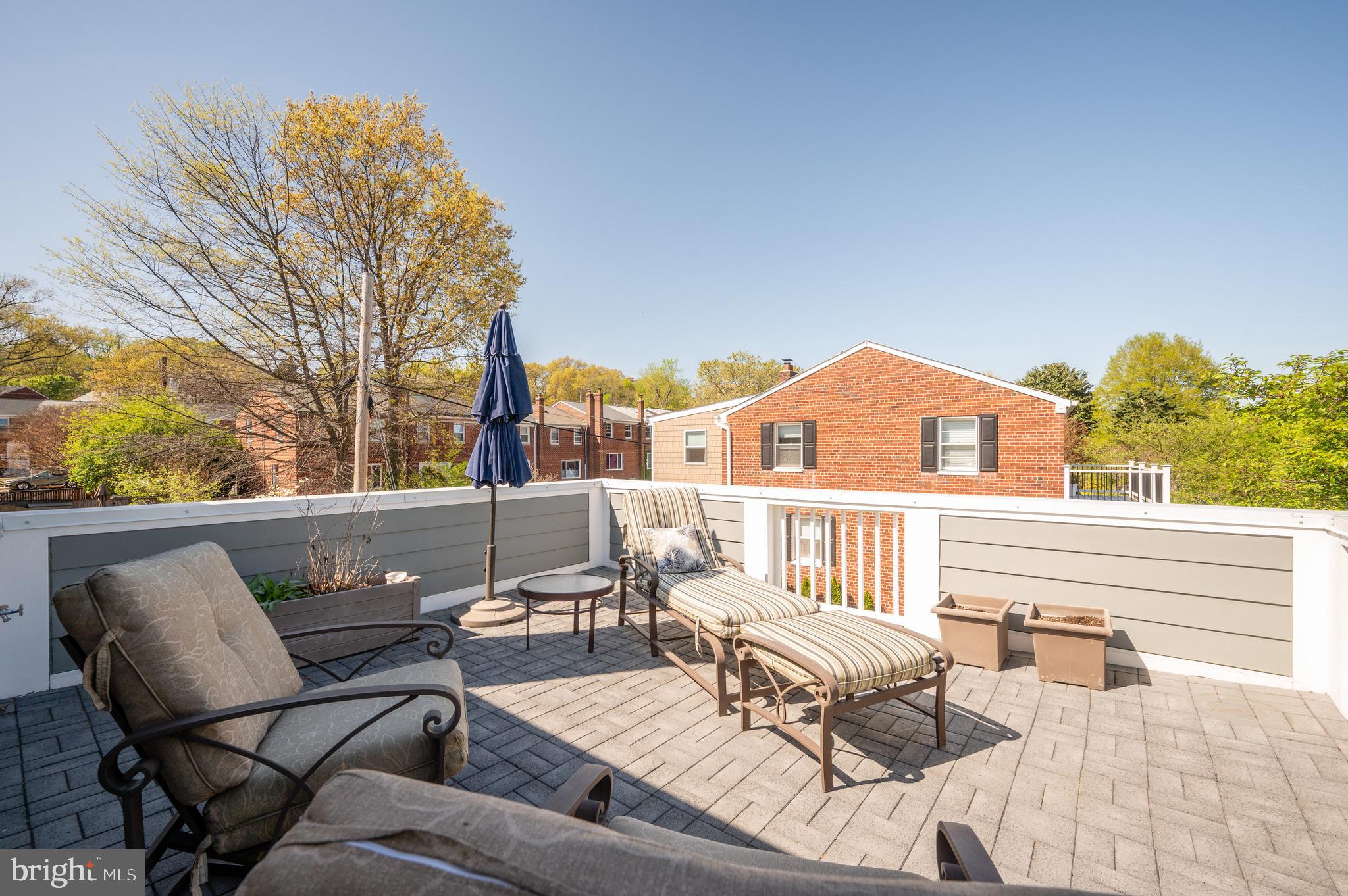 WARWICK VILLAGE - Residential