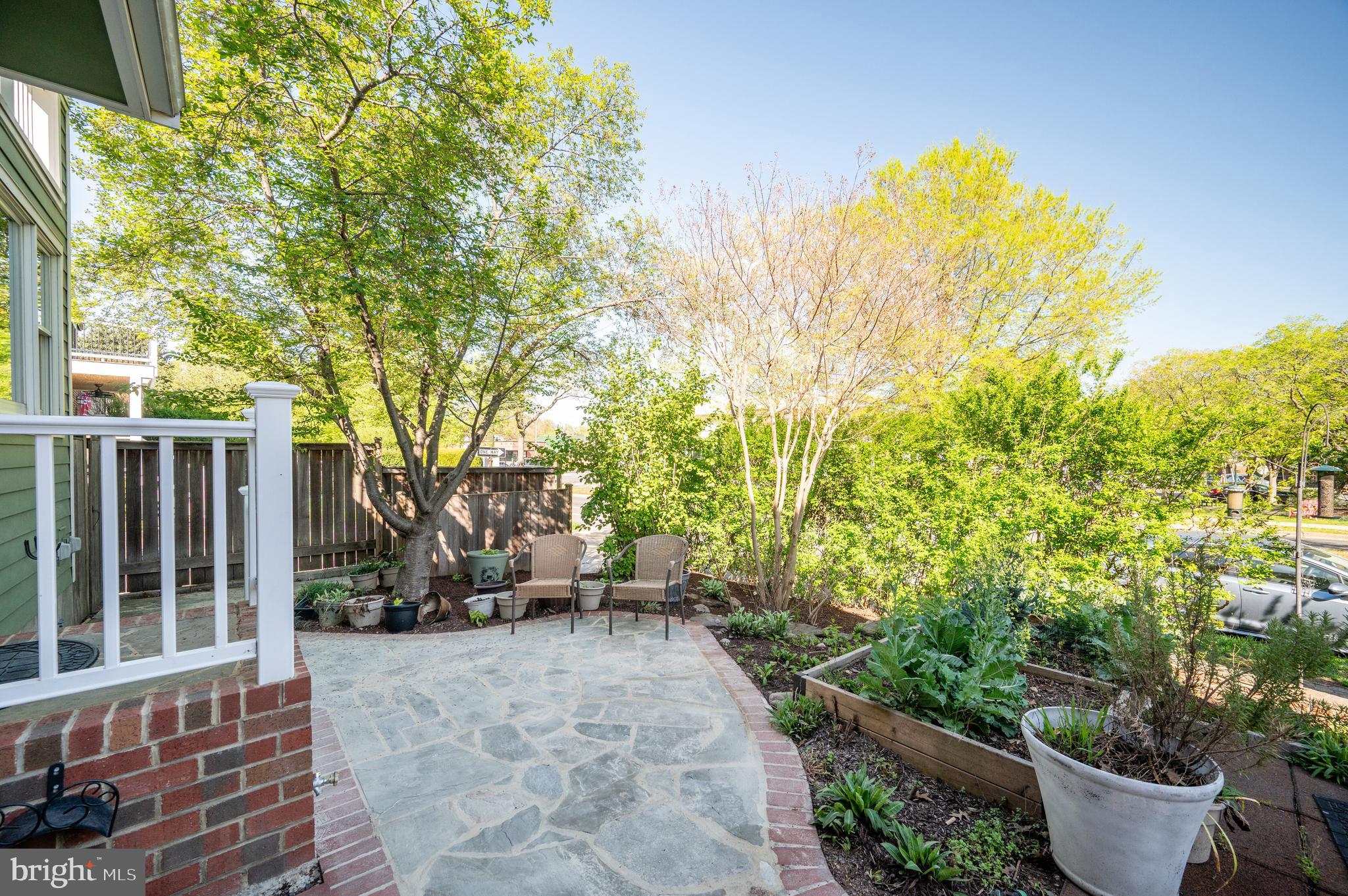 WARWICK VILLAGE - Residential