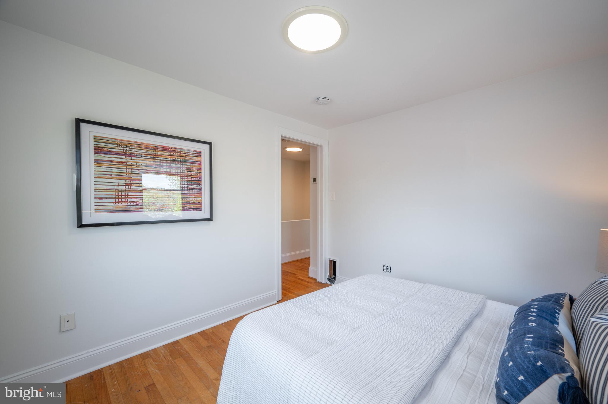 WARWICK VILLAGE - Residential