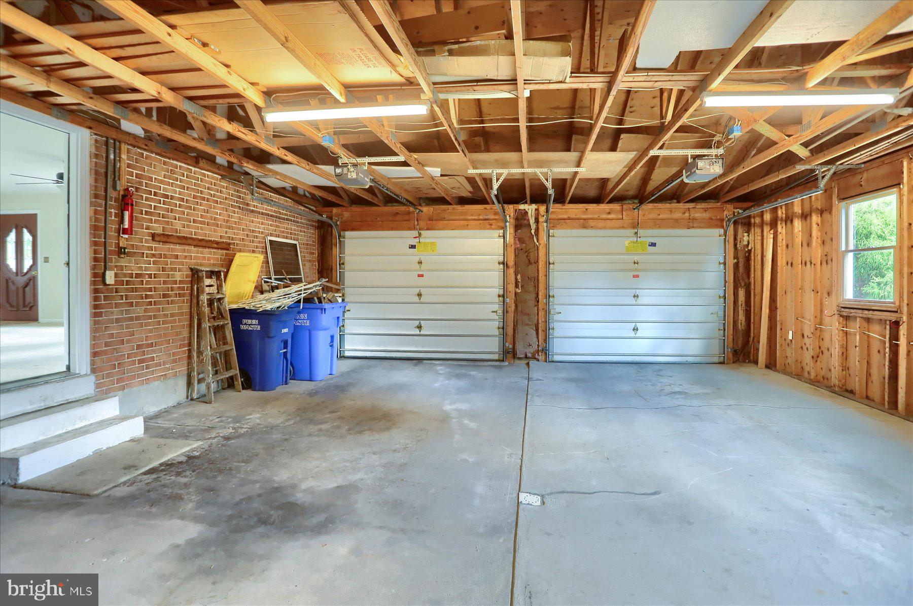 REESERS SUMMIT - Residential