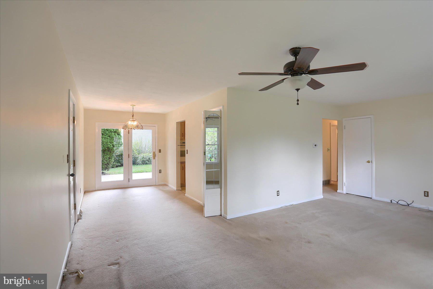 REESERS SUMMIT - Residential