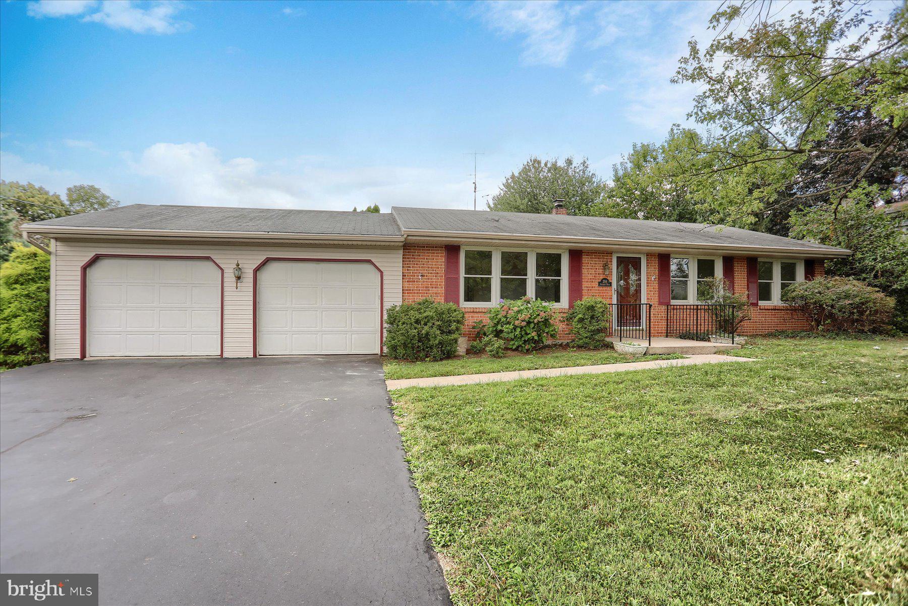 REESERS SUMMIT - Residential