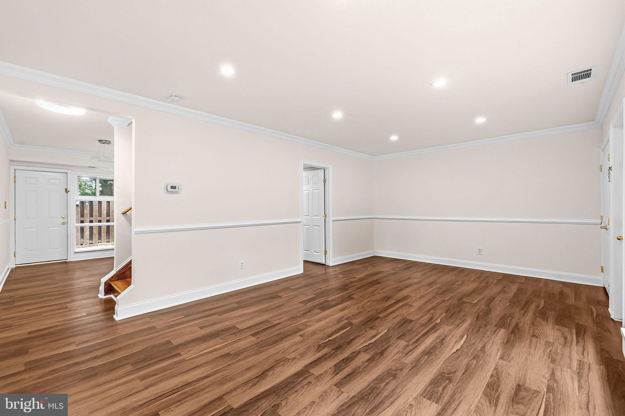 4471 FOREST GLEN COURT