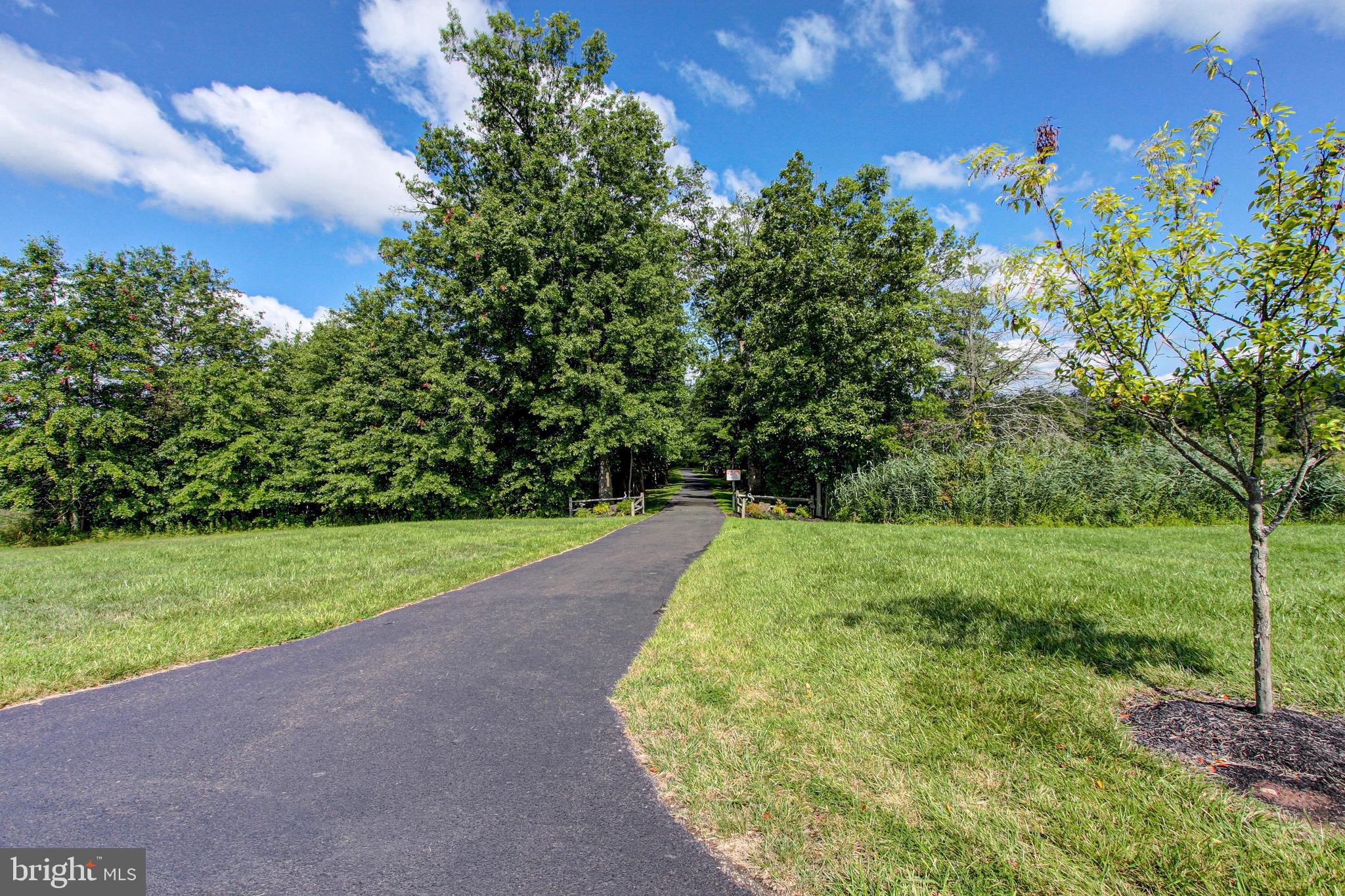 ARBOURS AT MORGAN CR - Residential