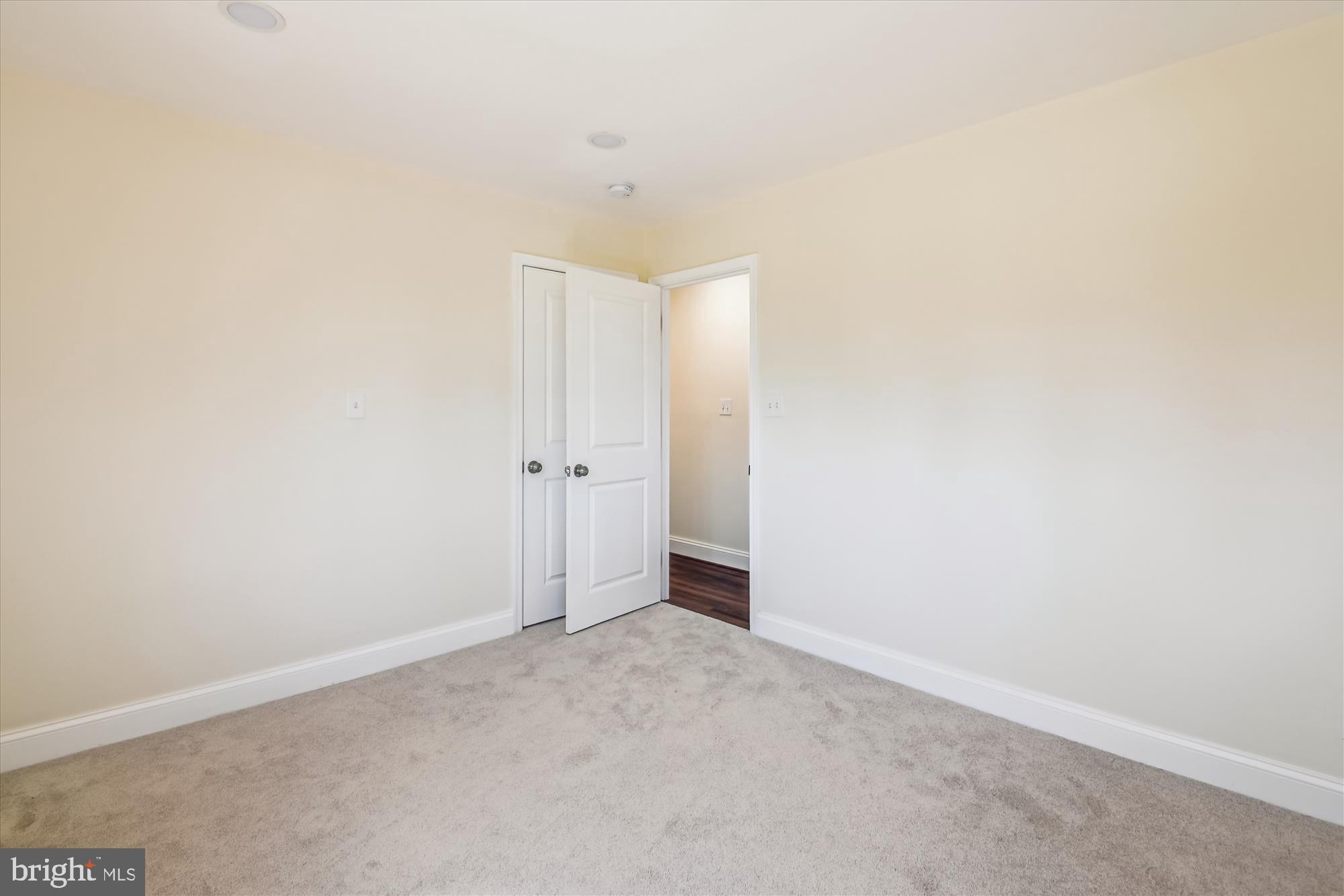 REGULARS - Residential