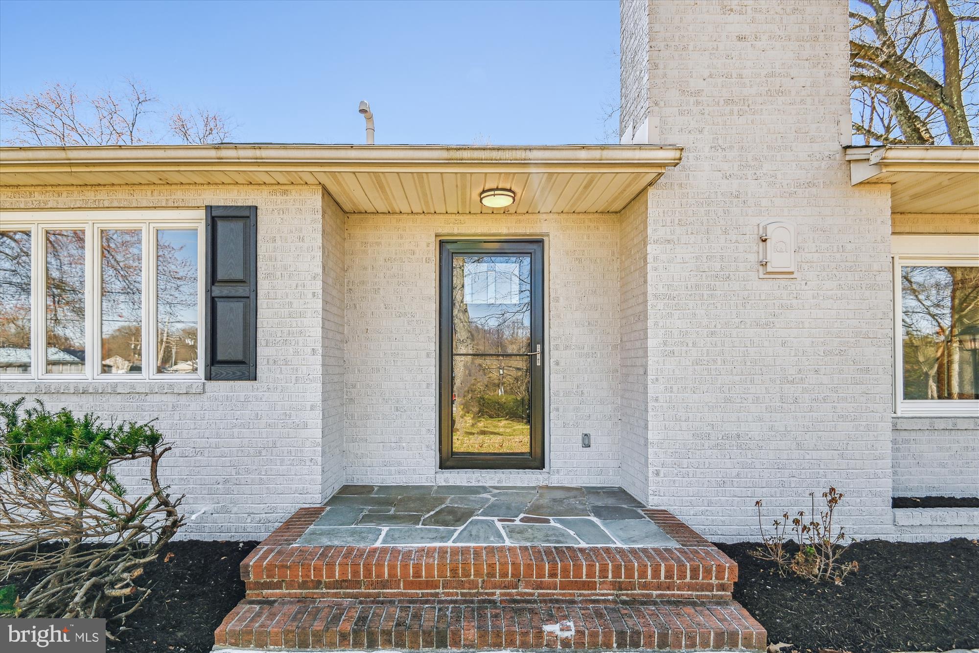 223 MOUNTAIN ROAD