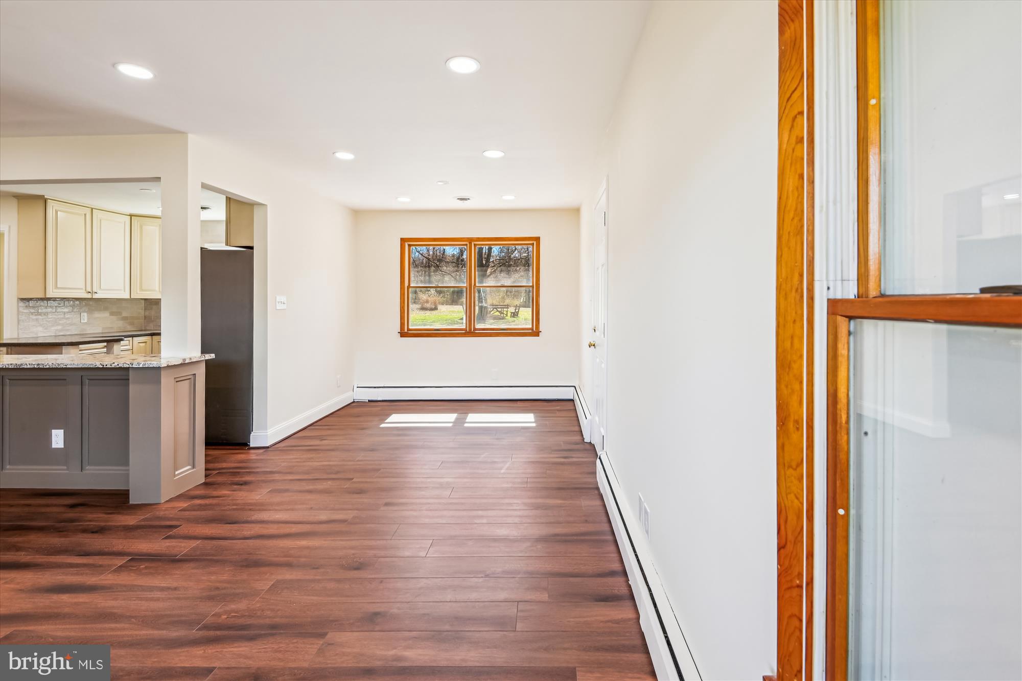 REGULARS - Residential