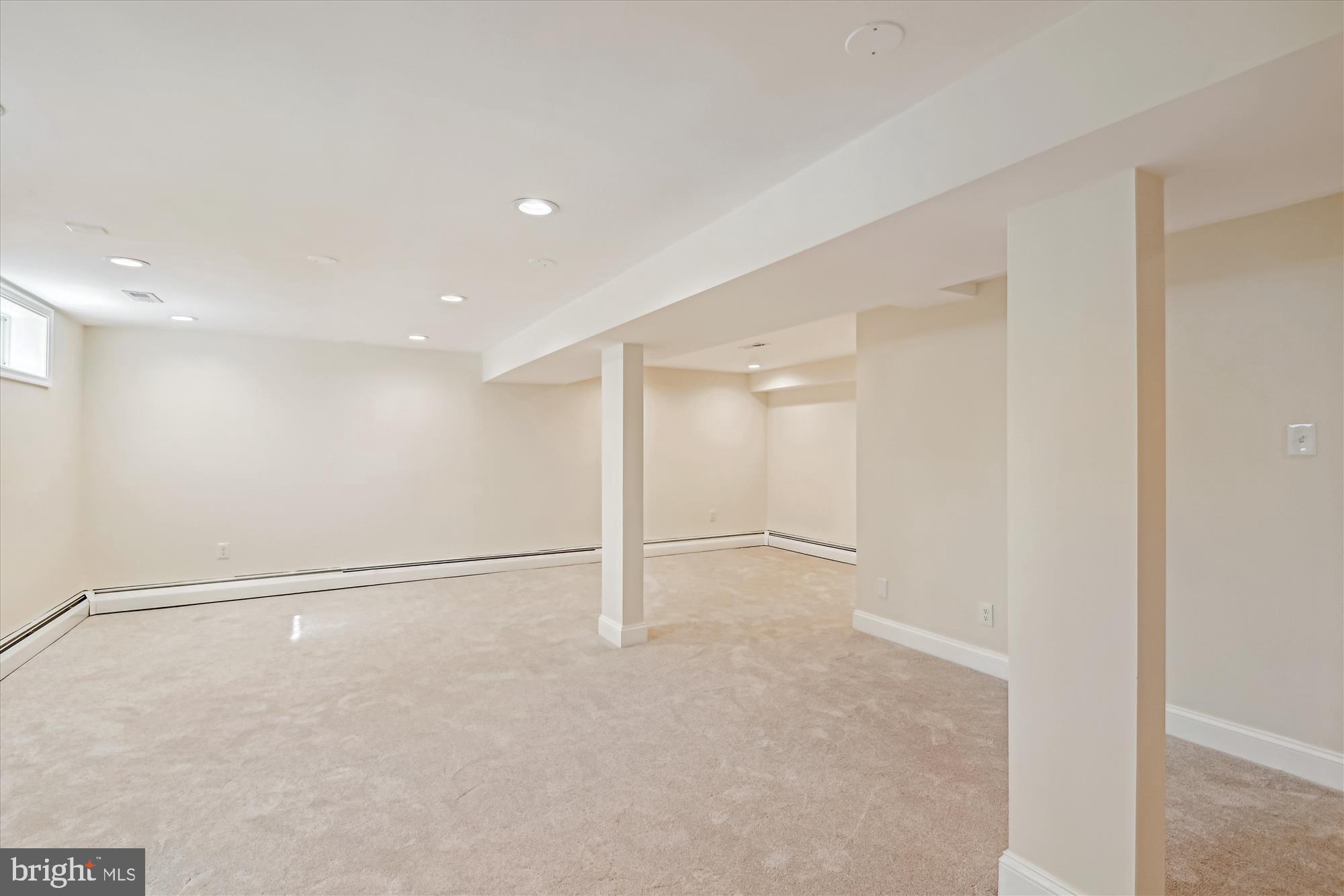 REGULARS - Residential