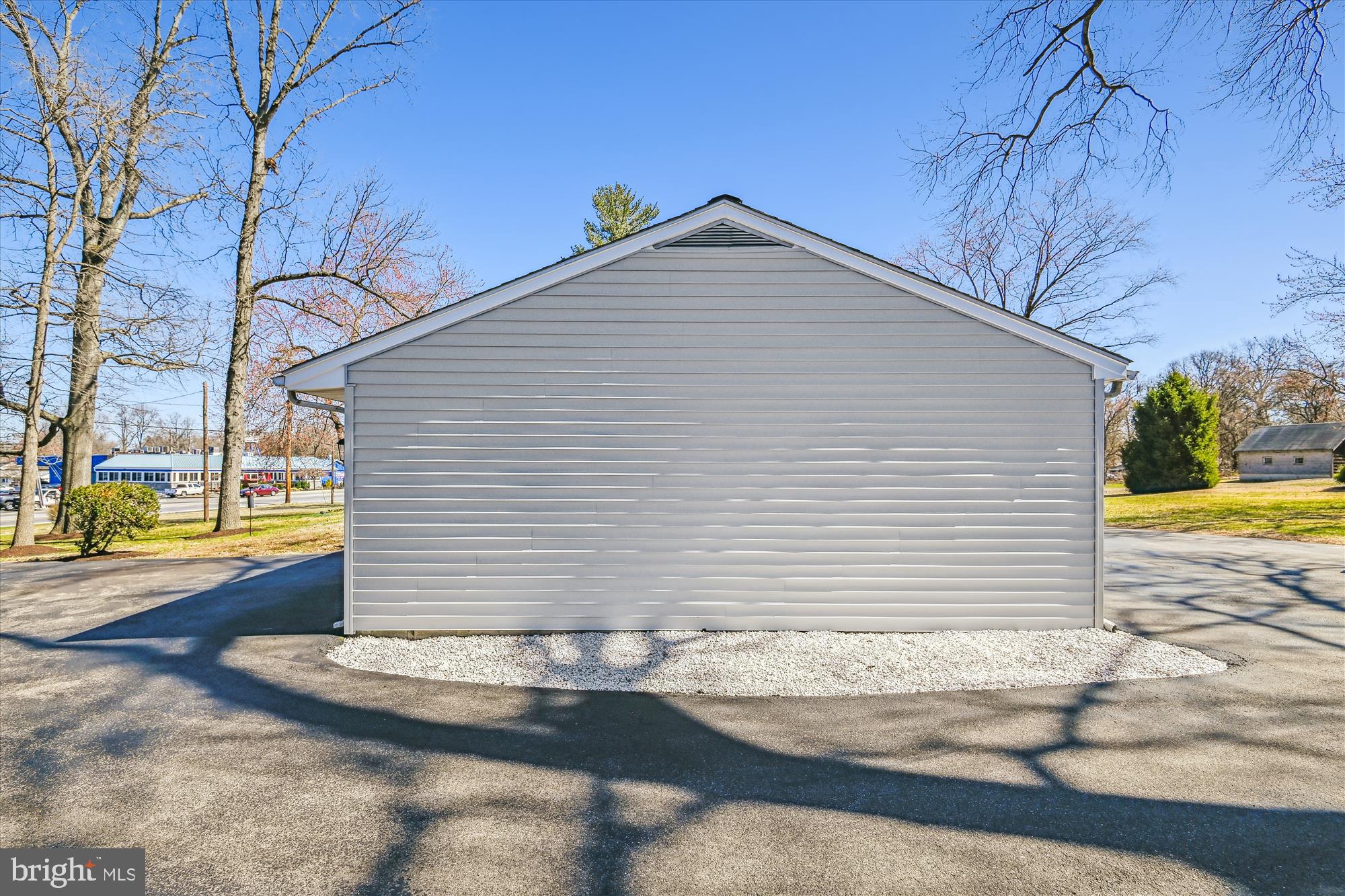 REGULARS - Residential