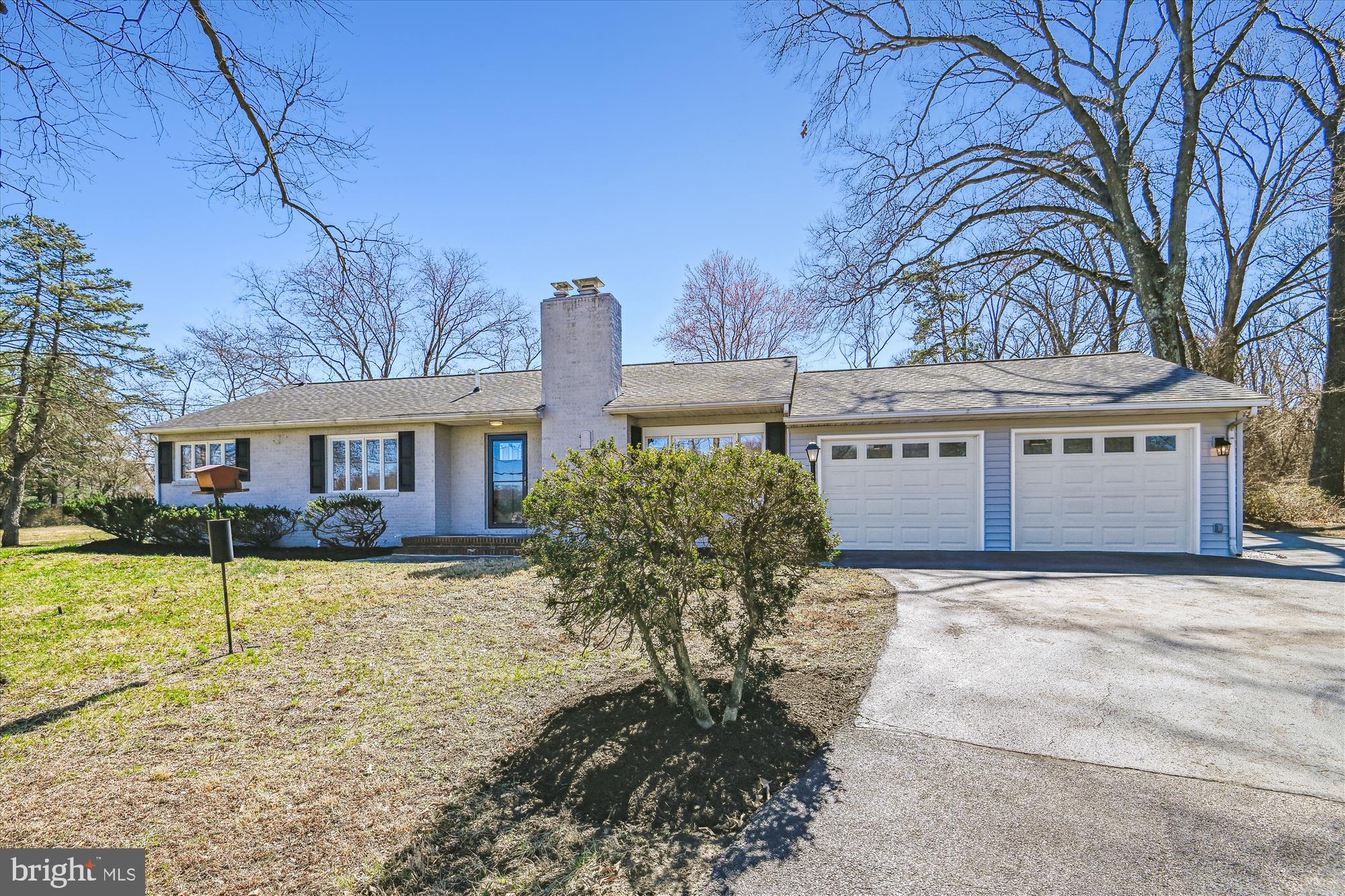 223 MOUNTAIN ROAD