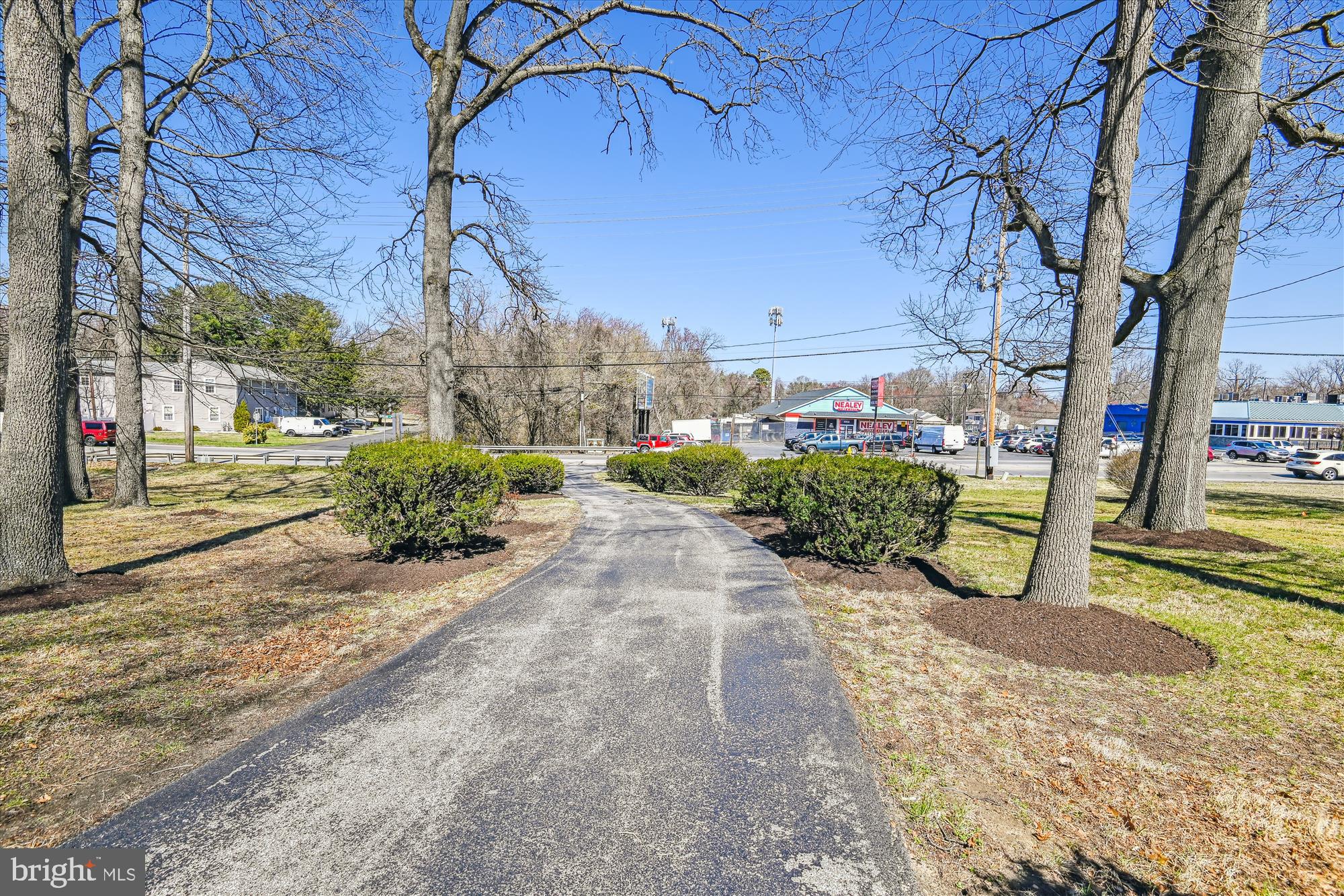 223 MOUNTAIN ROAD