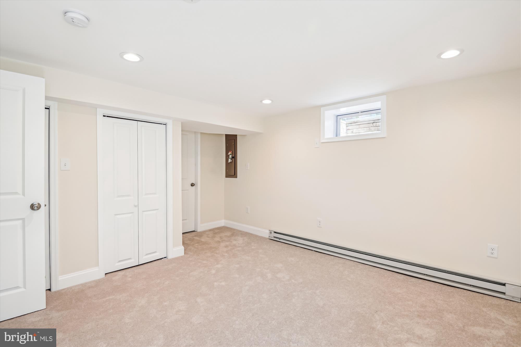 REGULARS - Residential