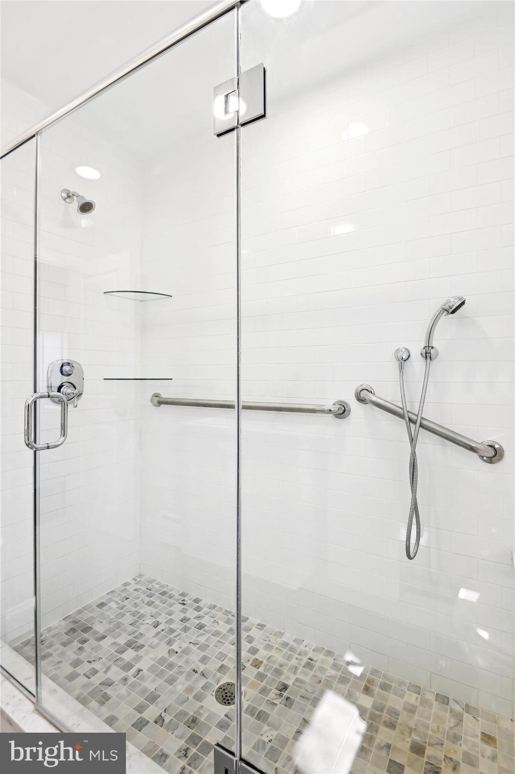 REGULARS - Residential