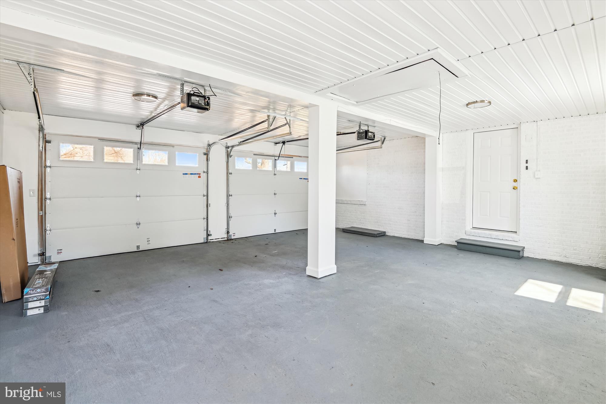 REGULARS - Residential