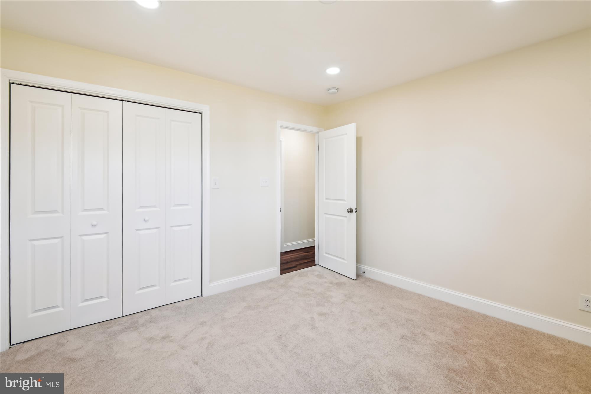 REGULARS - Residential