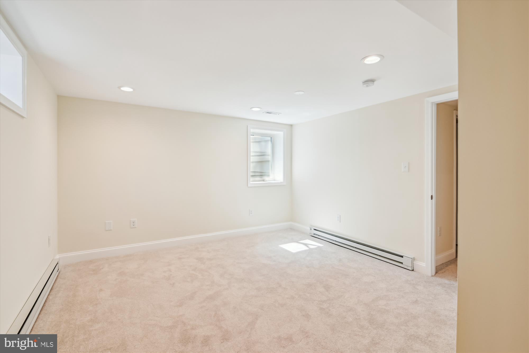 REGULARS - Residential