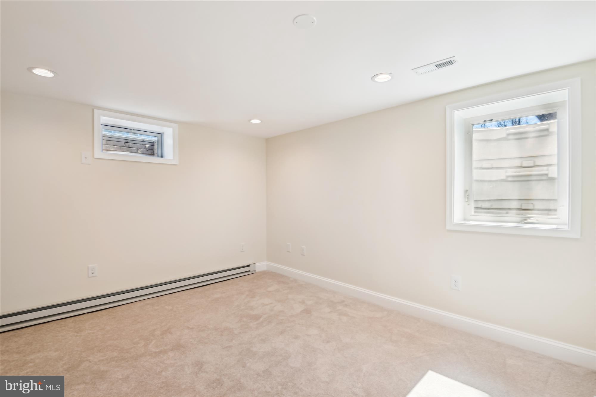 REGULARS - Residential