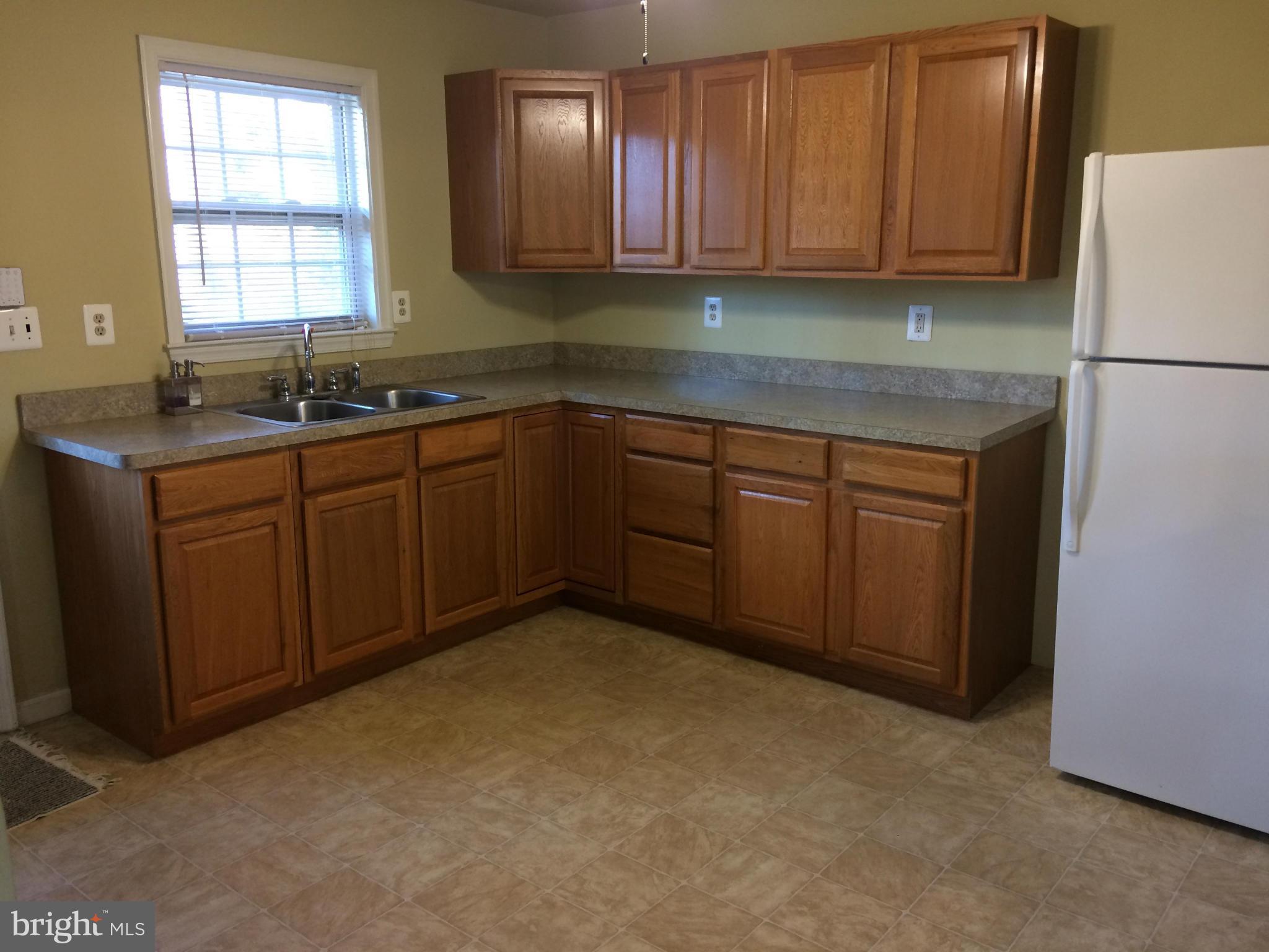 CAROLINE PINES - Residential Lease