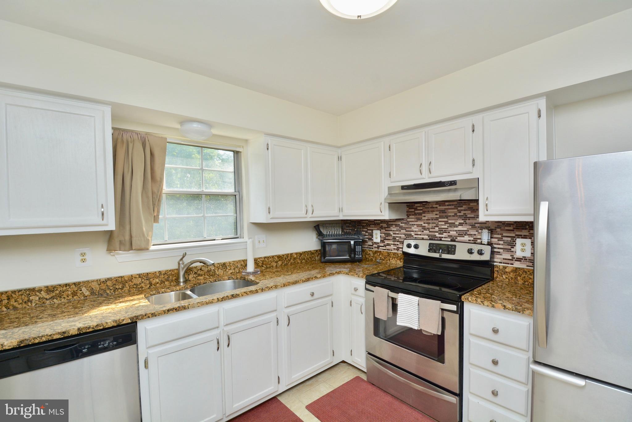 LONGMEAD - Residential