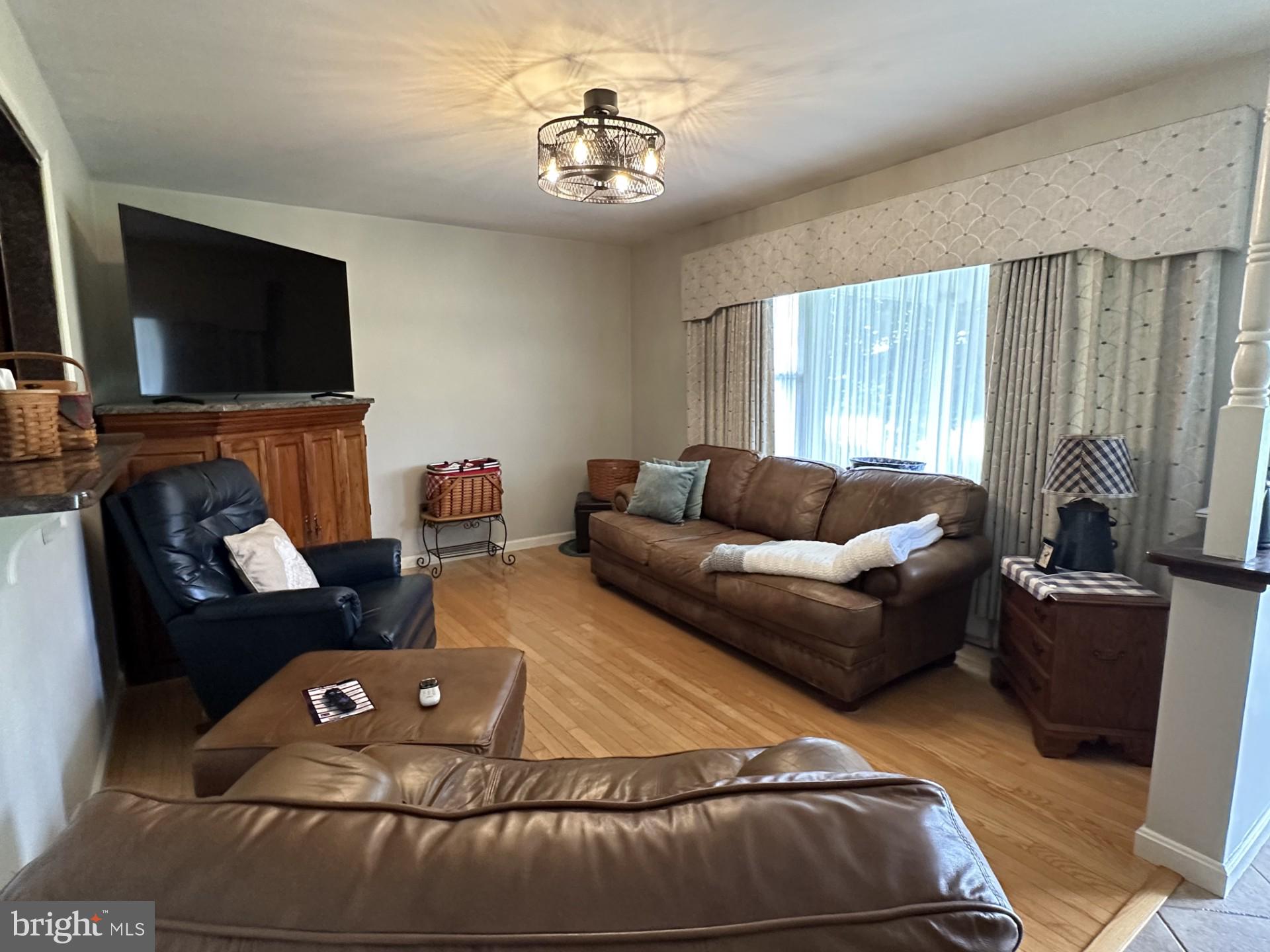 DENTON AREA - Residential