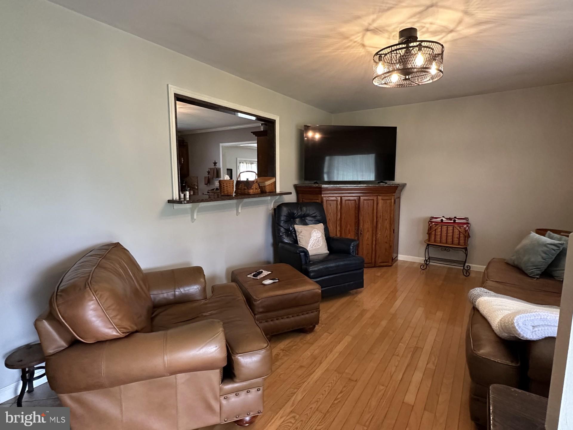 DENTON AREA - Residential