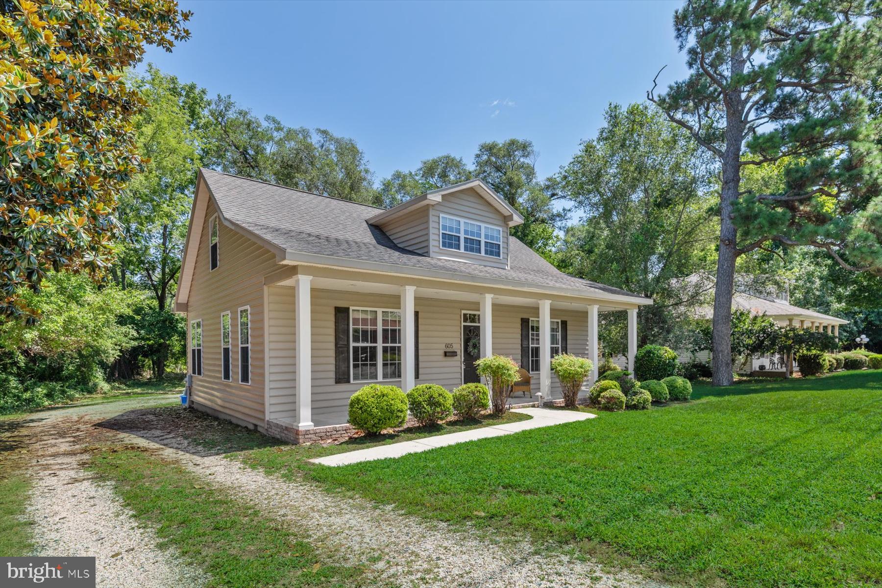 605 RIDGE ROAD