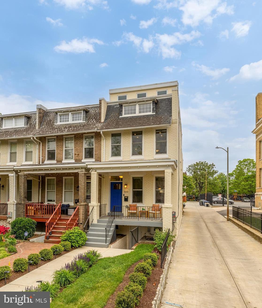 1519 EAST CAPITOL STREET SE