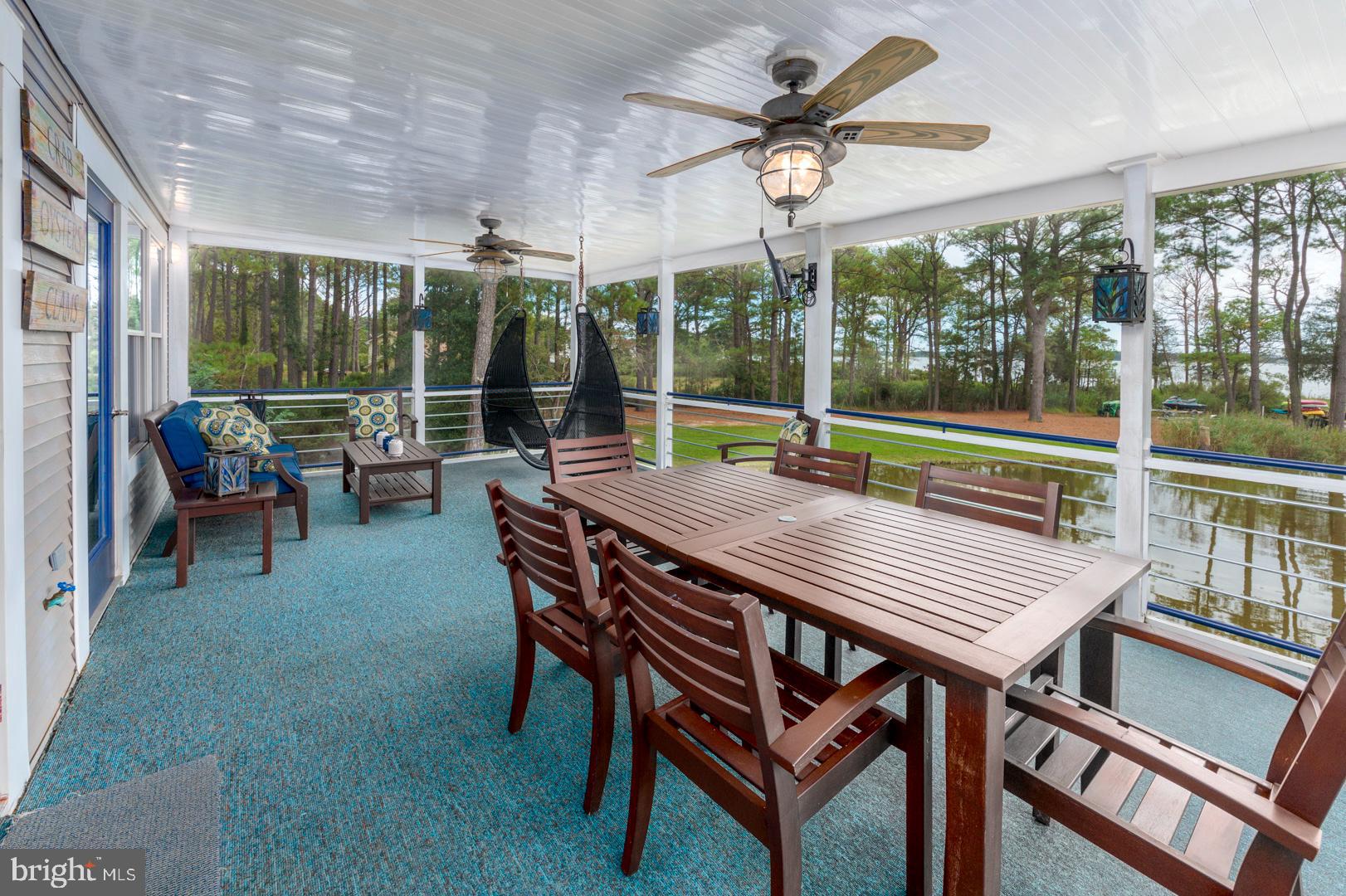 TOWN POINT ESTATES - Residential