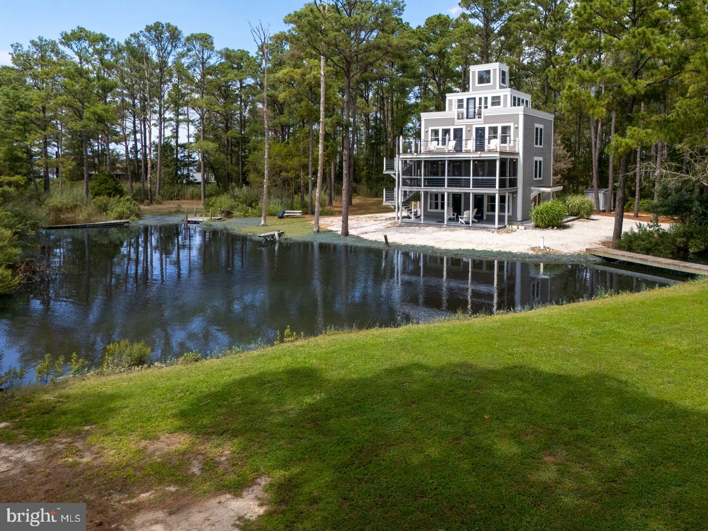 1307 BROADVIEW DRIVE
