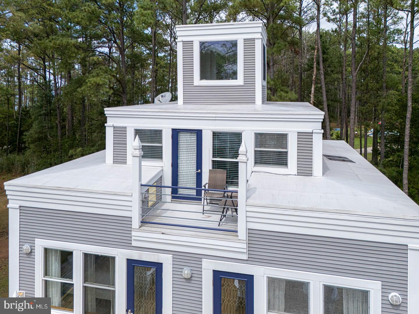 TOWN POINT ESTATES - Residential