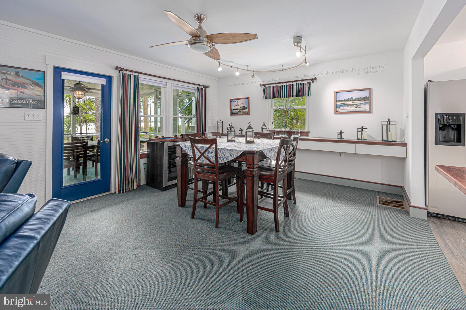 TOWN POINT ESTATES - Residential