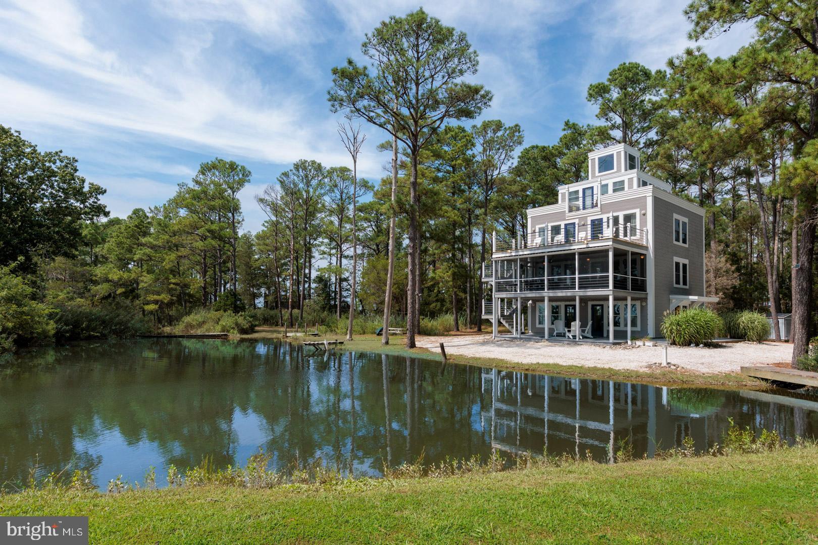 1307 BROADVIEW DRIVE