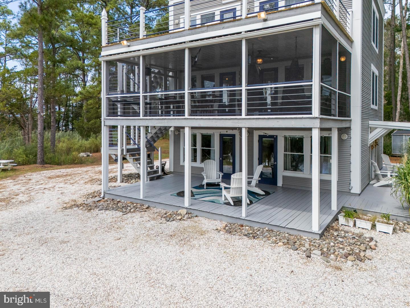 TOWN POINT ESTATES - Residential