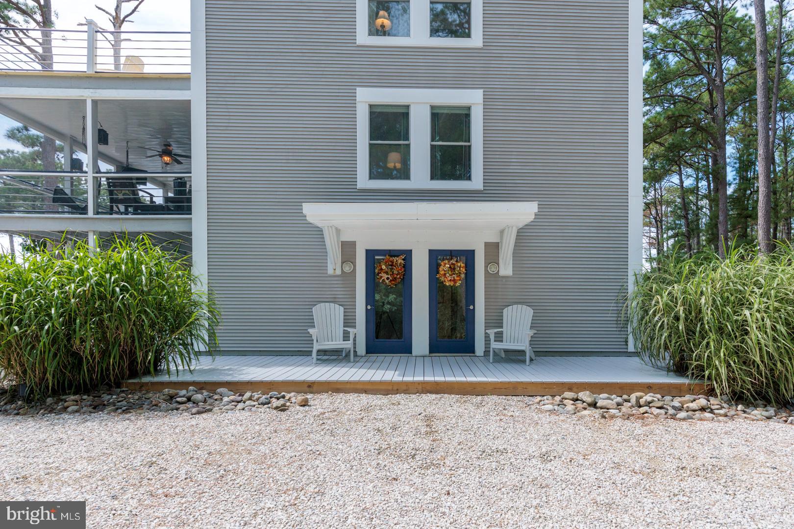 TOWN POINT ESTATES - Residential