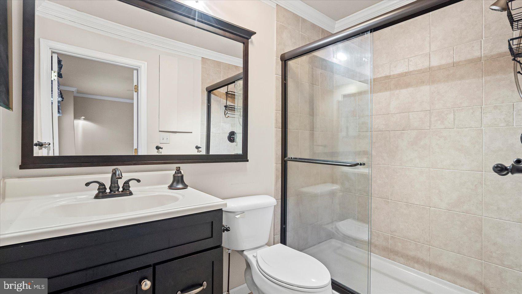 GOUCHER WOODS - Residential Lease