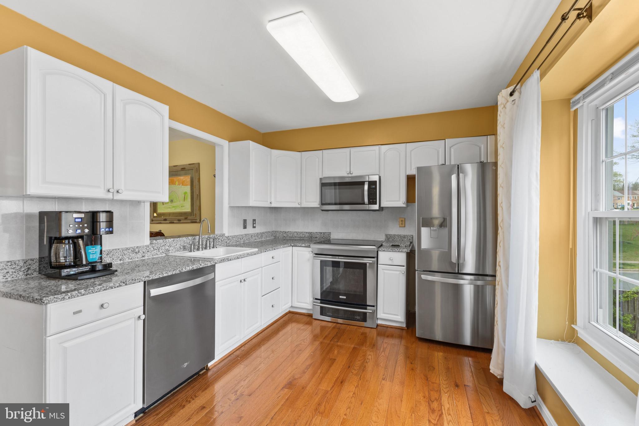 LAKEPOINTE - Residential