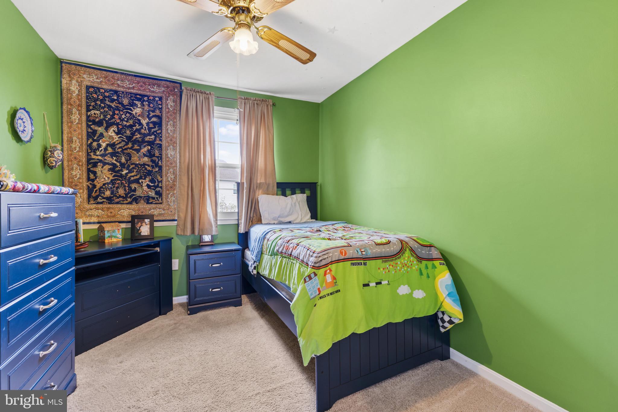 LAKEPOINTE - Residential