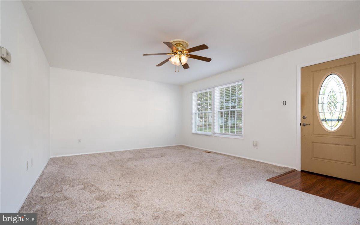 1715 FERNHAM COURT