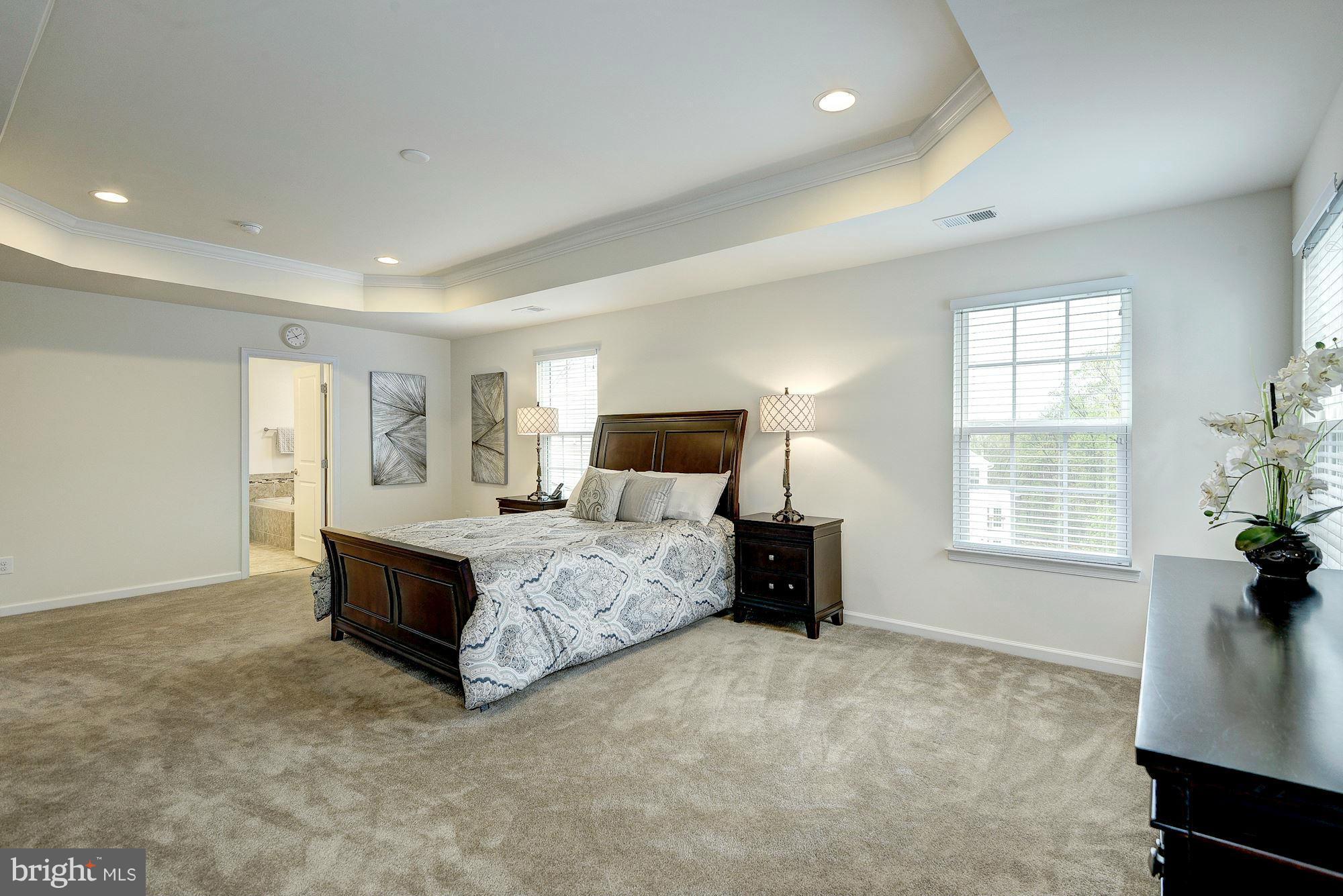 SEVEN HILLS - Residential