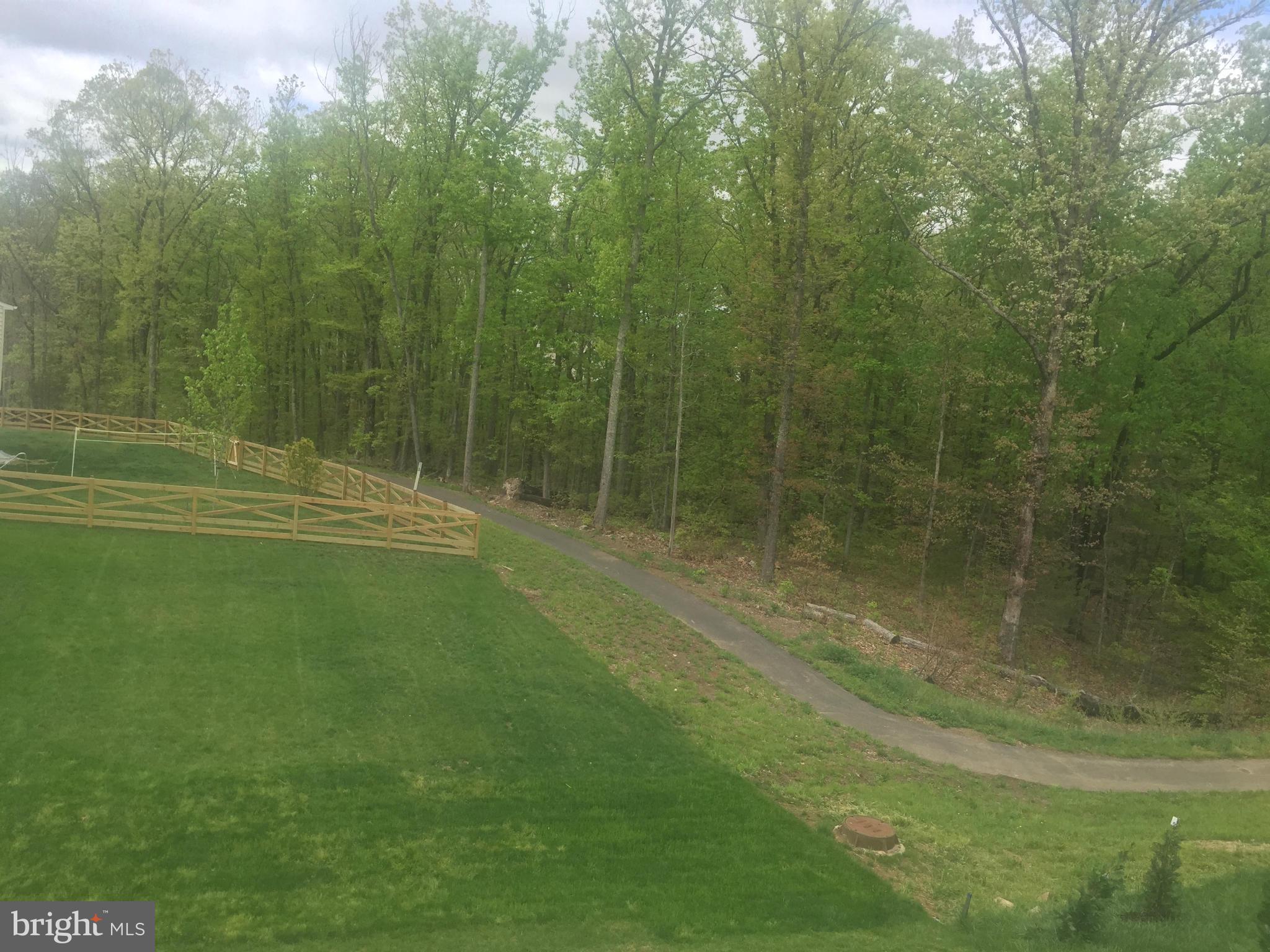 SEVEN HILLS - Residential