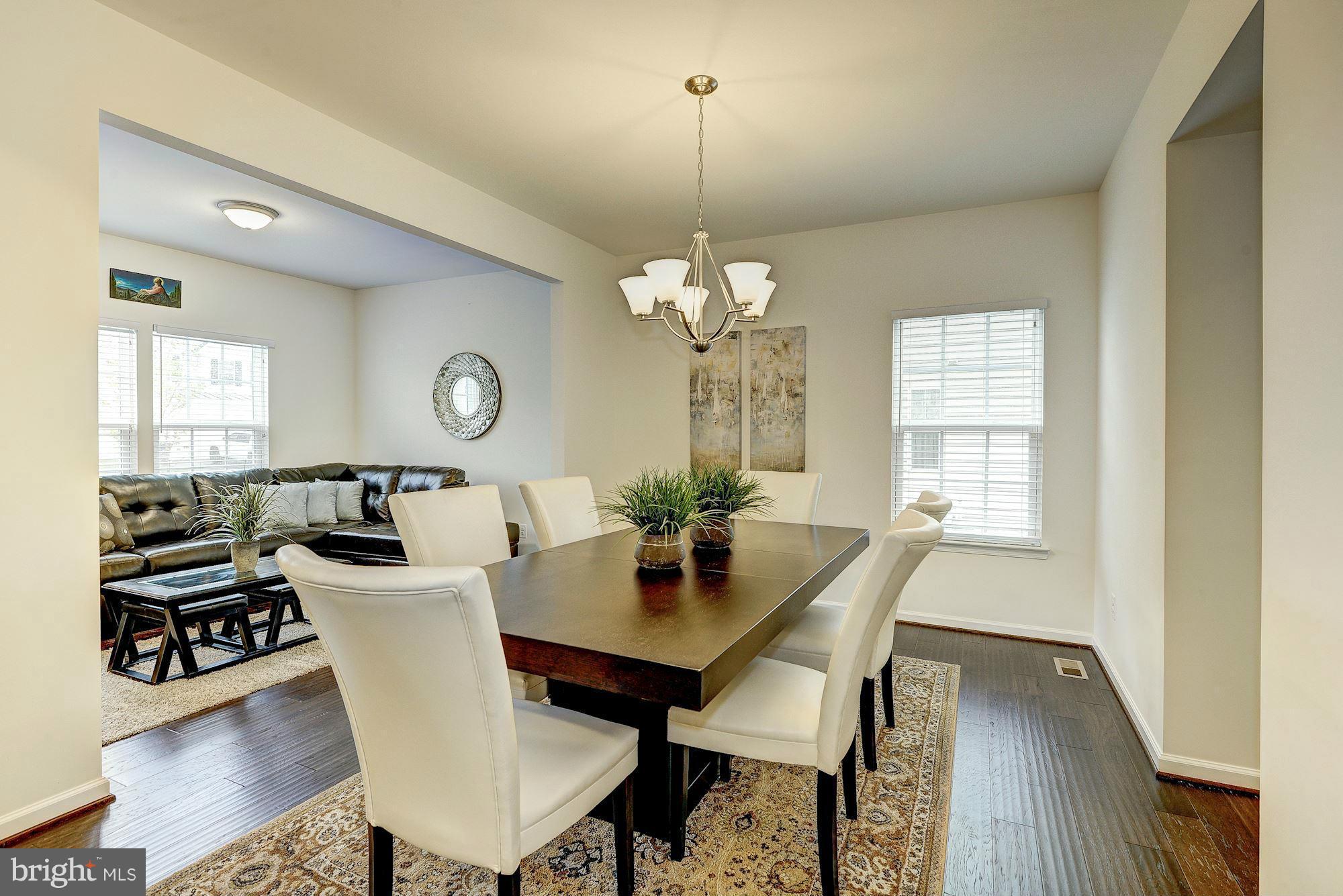 SEVEN HILLS - Residential