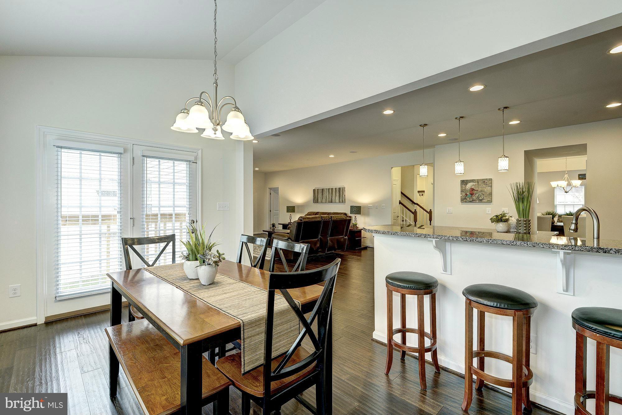 SEVEN HILLS - Residential